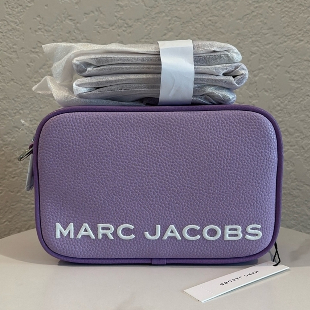 NWT Marc Jacobs "Wisteria" crossbody camera bag. - Picture 2 of 12
